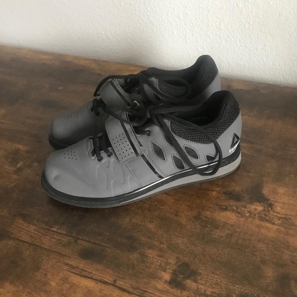 Reebok Men's Gray and Black Lifters PR BD2631